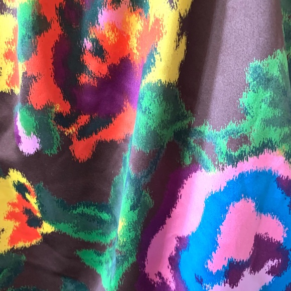 Floral Tank - Picture 5 of 5